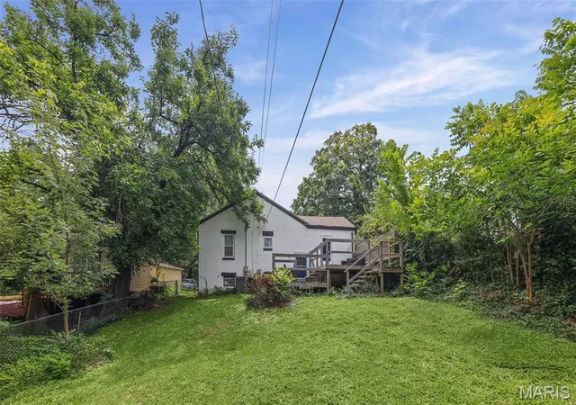 Photo 4 of Single family home for sale at 118 Hazel Ave, Belleville, IL 62223 | MLS# MIS26047863 | Listing updated on 2026-09-25