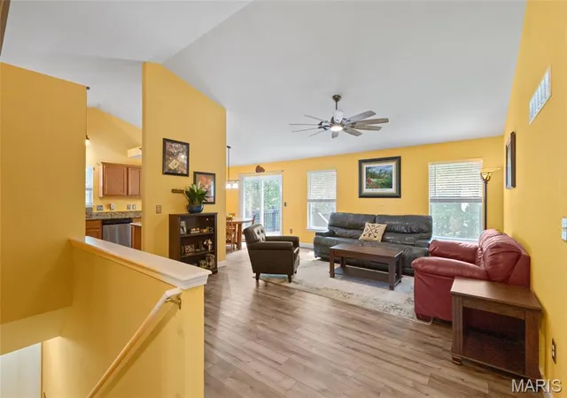 Photo 3 of Single family home for sale at 416 Trenton Dr, De Soto, MO 63020 | MLS# MIS26047869 | Listing updated on 2026-08-10