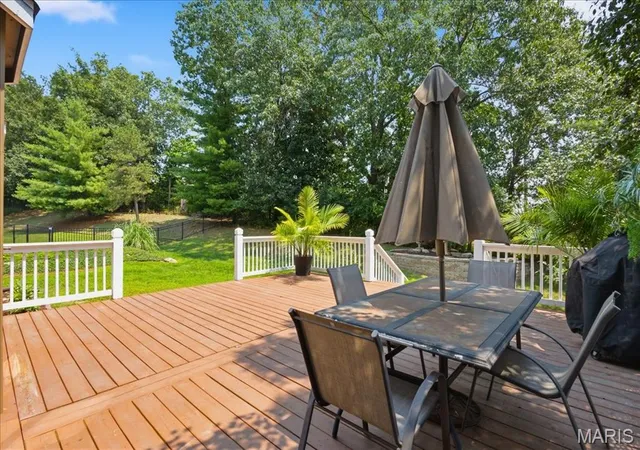 Photo 3 of Single family home for sale at 175 Beacon Point Ln, Wildwood, MO 63040 | MLS# MIS26047890 | Listing updated on 2026-09-13