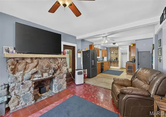 Photo 1 of Single family home for sale at 327 N 3rd St, Greenville, IL 62246 | MLS# MIS26047896 | Listing updated on 2026-09-06