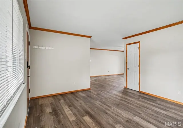 Photo 3 of Single family home for sale at 2180 David Dr, Florissant, MO 63031 | MLS# MIS26047909 | Listing updated on 2026-10-15