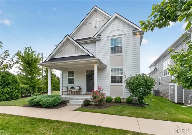 Photo 1 of Single family home for sale at 17007 Main St, Wildwood, MO 63040 | MLS# MIS26047911 | Listing updated on 2026-09-03