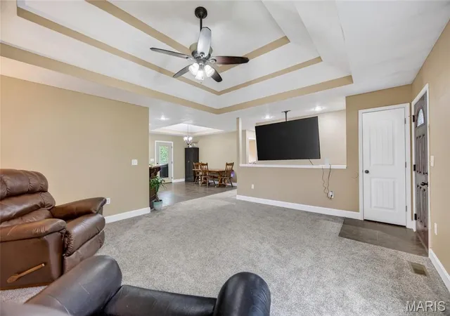 Photo 3 of Sale Pending at 20152 Helios Ln, Saint Robert, MO 65584 | MLS# MIS26047961 | Listing updated on 2026-10-05