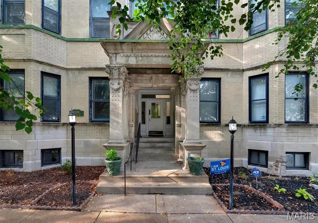Photo 2 of Condo for sale at 4309 Maryland Ave #10B, Saint Louis, MO 63108 | MLS# MIS26047964 | Listing updated on 2026-09-04