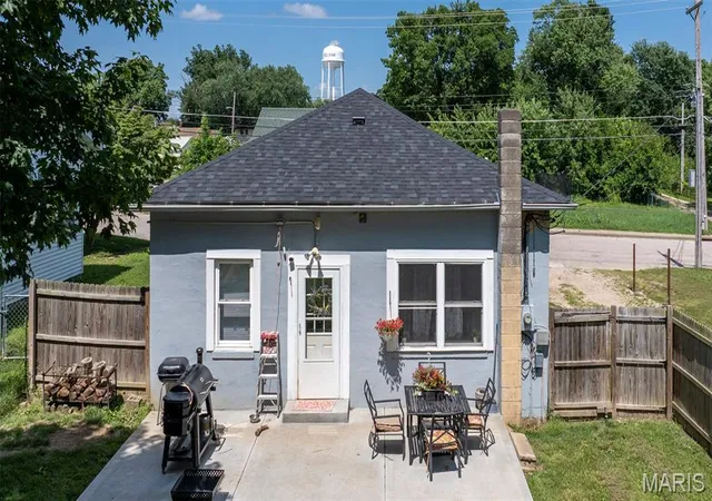 1st image of 239 Center Street, Sullivan, MO 63080 | MLS# MIS26047968