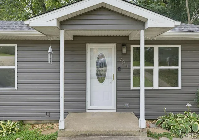 2nd image of 704 Union St, Marble Hill, MO 63764 | MLS# MIS26047980