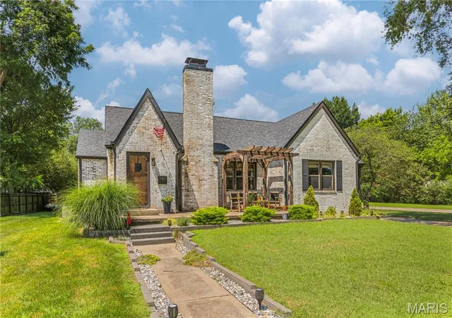 2nd image of 809 Sikes Ave, Sikeston, MO 63801 | MLS# MIS26047981