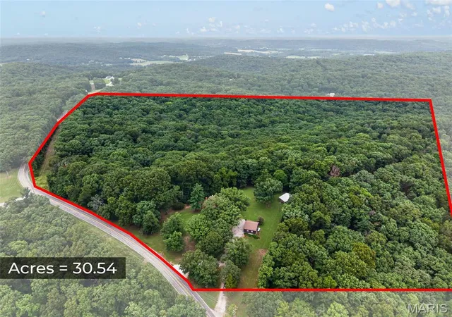 2nd image of 860 Schluersburg Rd, Augusta, MO 63332 | MLS# MIS26047985