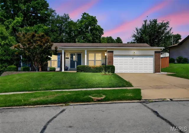 Single family home for sale at 13211 Windygate Ln, Saint Louis, MO 63146 | MLS# MIS26048005