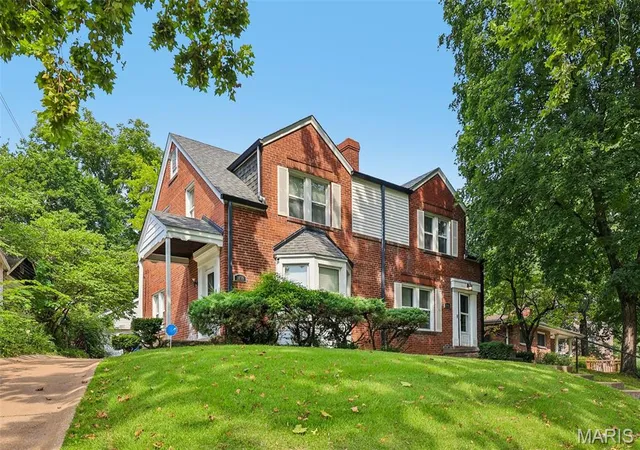Photo 1 of Multi family home for sale at 1039 1041 Midland Blvd, Saint Louis, MO 63130 | MLS# MIS26048021 | Listing updated on 2026-08-12