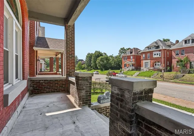 Photo 3 of Single family home for sale at 4367 Enright Ave, St Louis, MO 63108 | MLS# MIS26048040 | Listing updated on 2026-09-08