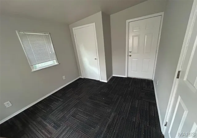 Photo 7 of Single family home for sale at 4725 Fletcher St, Saint Louis, MO 63121 | MLS# MIS26048066 | Listing updated on 2026-09-26