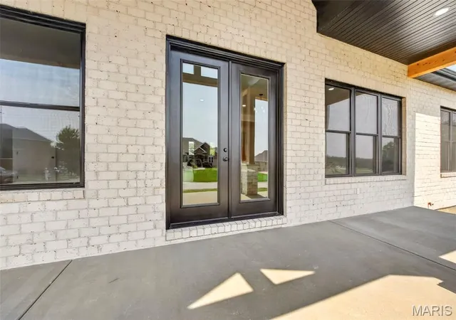 3rd image of 10116 Norwoods Ct, Hannibal, MO 63401 | MLS# MIS26048083