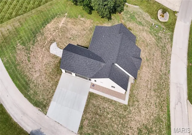 89th image of 10116 Norwoods Ct, Hannibal, MO 63401 | MLS# MIS26048083