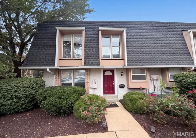 Photo 1 of Condo for sale at 1154 Rue La Chelle Walk #1154, Saint Louis, MO 63141 | MLS# MIS26048111 | Listing updated on 2026-09-16