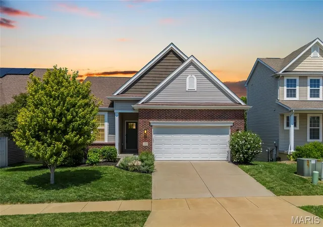 Photo 1 of Sale Pending at 2349 Banon Dr, Saint Charles, MO 63301 | MLS# MIS26048113 | Listing updated on 2026-08-19