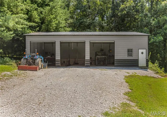 3rd image of 85 Logan Ln, Scott City, MO 63780 | MLS# MIS26048123