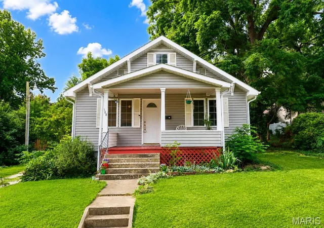 Photo 2 of Single family home for sale at 508 E 10th St, Fulton, MO 65251 | MLS# MIS26048128 | Listing updated on 2026-08-04
