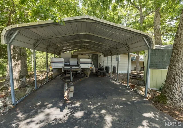 Photo 2 of Single family home for sale at 6510 Purple Martin Ln, French Village, MO 63036 | MLS# MIS26048140 | Listing updated on 2026-08-04