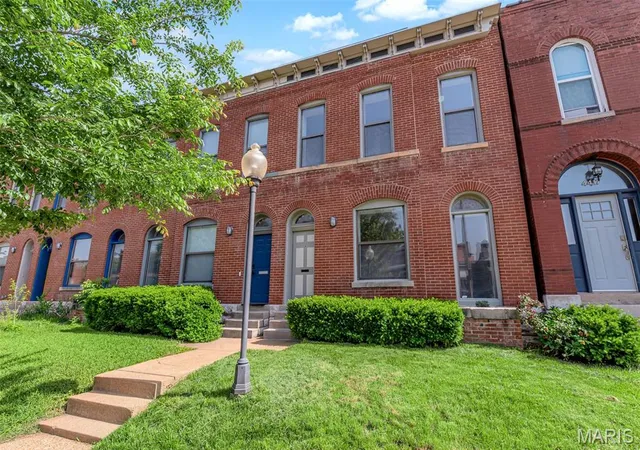 Single family home for sale at 4419 Oakland Ave, St Louis, MO 63110 | MLS# MIS26048144