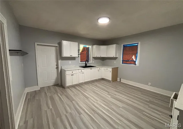 Photo 4 of Single family home for sale at 51 W Beach Ave, Wood River, IL 62095 | MLS# MIS26048177 | Listing updated on 2026-08-25