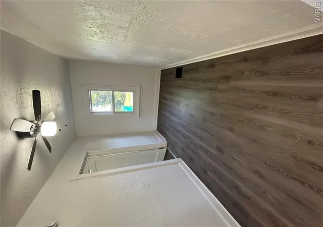 Photo 3 of Sale Pending at 418 Jerome Ln, East Saint Louis, IL 62206 | MLS# MIS26048179 | Listing updated on 2026-07-28