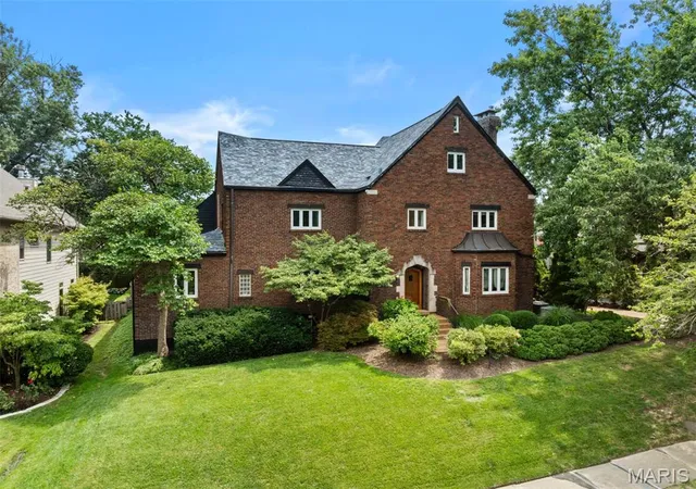 Photo 2 of Single family home for sale at 516 Warder Ave, Saint Louis, MO 63130 | MLS# MIS26048232 | Listing updated on 2026-09-13