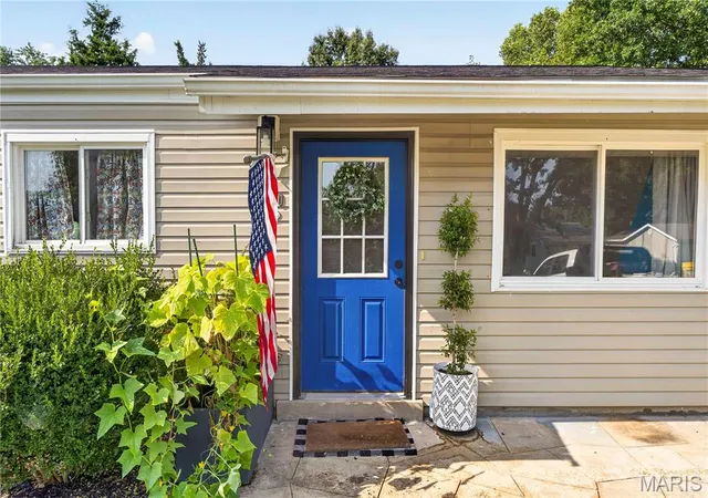 Photo 2 of Sale Pending at 310 Heyden Dr, Eureka, MO 63025 | MLS# MIS26048258 | Listing updated on 2026-08-24