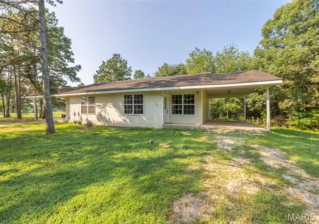 Photo 3 of Single family home for sale at 202 Mountain Ash Ln, Poplar Bluff, MO 63901 | MLS# MIS26048270 | Listing updated on 2026-08-06