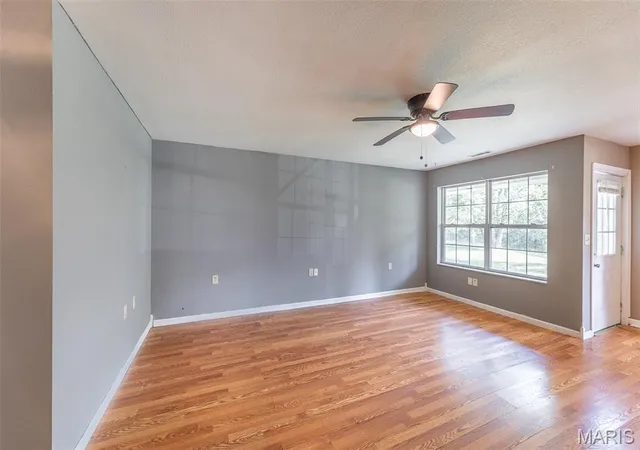Photo 4 of Single family home for sale at 202 Mountain Ash Ln, Poplar Bluff, MO 63901 | MLS# MIS26048270 | Listing updated on 2026-10-02