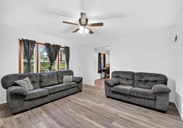 Photo 3 of Single family home for sale at 205 Locust St, Washington, MO 63090 | MLS# MIS26048277 | Listing updated on 2026-08-10