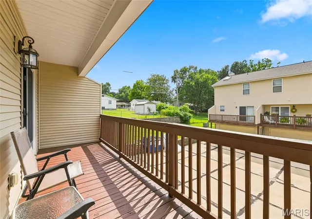 Photo 3 of Sale Pending at 40 Trailside Ct #2, Saint Peters, MO 63303 | MLS# MIS26048282 | Listing updated on 2026-08-19