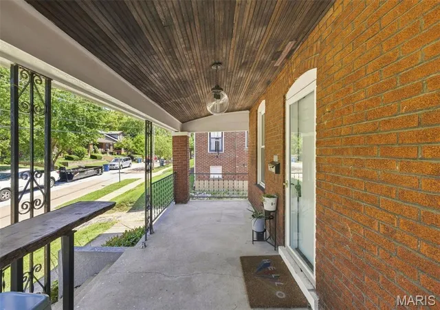 Photo 3 of Single family home for sale at 7420 Gayola Pl, Saint Louis, MO 63143 | MLS# MIS26048295 | Listing updated on 2026-09-14