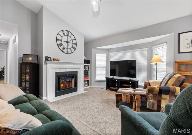 Photo 3 of Single family home for sale at 1053 Wrigley Cir, Warrenton, MO 63383 | MLS# MIS26048301 | Listing updated on 2026-08-31
