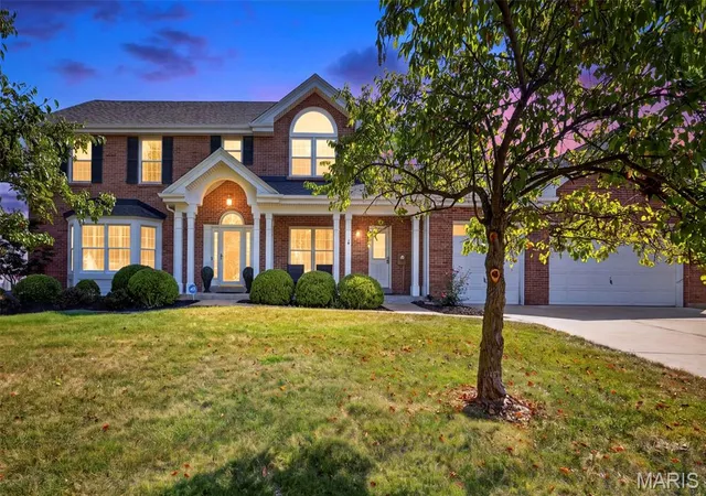 Photo 1 of Sale Pending at 847 Chancellor Hts Dr, Ballwin, MO 63011 | MLS# MIS26048304 | Listing updated on 2026-09-12