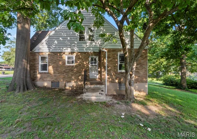 Photo 3 of Single family home for sale at 1721 William St, Cape Girardeau, MO 63703 | MLS# MIS26048346 | Listing updated on 2026-08-20
