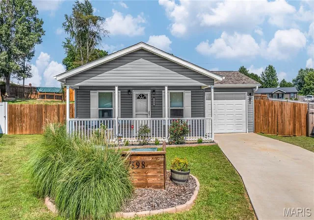 1st image of 598 Southview Dr, Jackson, MO 63755 | MLS# MIS26048380