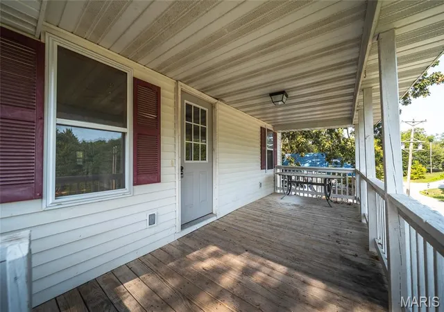 Photo 2 of Single family home for sale at 205 9th St, Crocker, MO 65452 | MLS# MIS26048388 | Listing updated on 2026-09-28