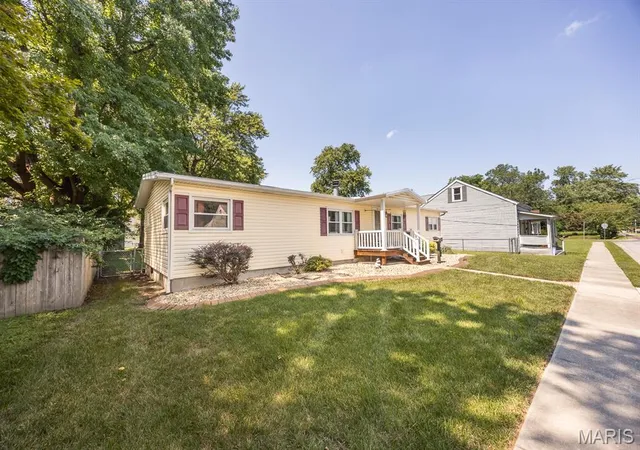 5th image of 315 N Independence St, Mascoutah, IL 62258 | MLS# MIS26048390