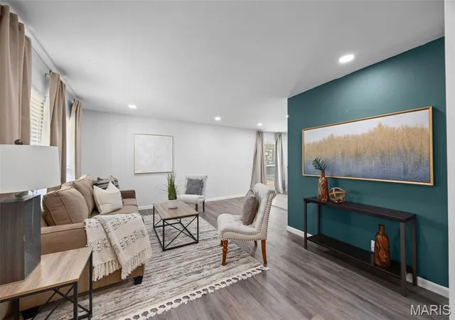 Photo 4 of Single family home for sale at 3985 Fairway Dr, Florissant, MO 63033 | MLS# MIS26048409 | Listing updated on 2026-09-25