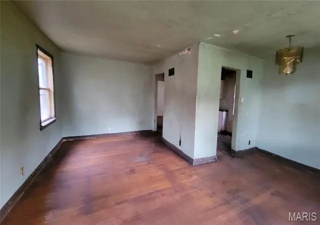 Photo 3 of Single family home for sale at 8525 Appleton Dr, University City, MO 63132 | MLS# MIS26048420 | Listing updated on 2026-08-28