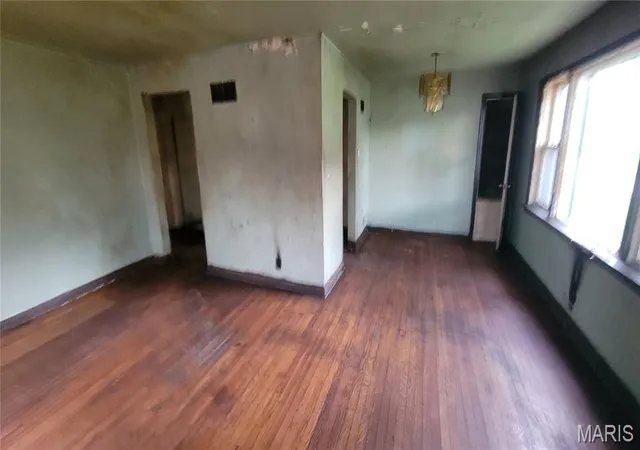 Photo 3 of Single family home for sale at 8525 Appleton Dr, University City, MO 63132 | MLS# MIS26048420 | Listing updated on 2026-08-28