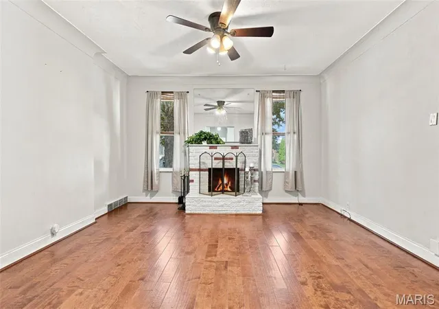 Photo 3 of Sale Pending at 3654 Roswell Ave, Saint Louis, MO 63116 | MLS# MIS26048427 | Listing updated on 2026-08-07