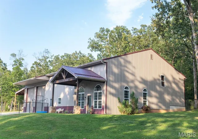 Photo 3 of Single family home for sale at 1001 Katies Wy, Rosebud, MO 63091 | MLS# MIS26048428 | Listing updated on 2026-08-27