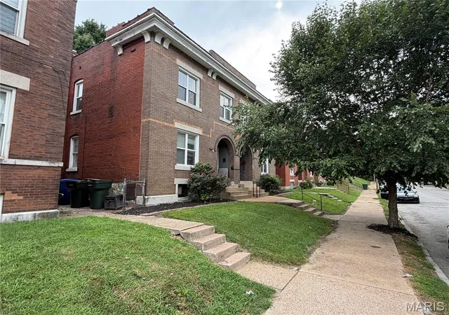 Photo 1 of Multi family home for sale at 3004-3006 Henrietta St, Saint Louis, MO 63104 | MLS# MIS26048436 | Listing updated on 2026-09-23