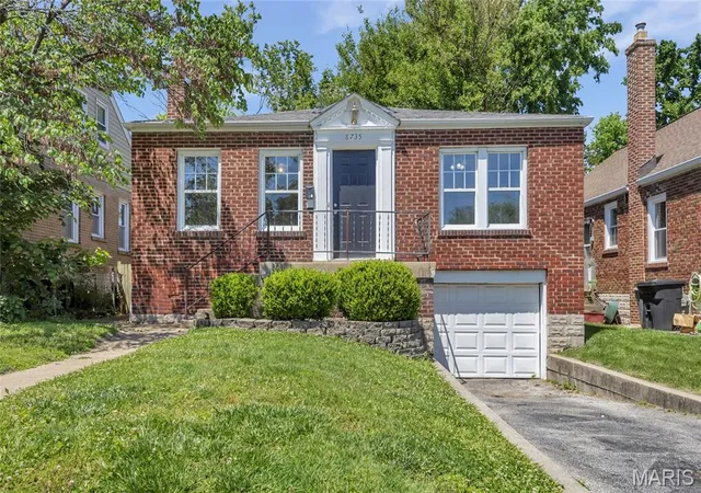 Photo 1 of Sale Pending at 8735 Bridgeport Ave, Saint Louis, MO 63144 | MLS# MIS26048438 | Listing updated on 2026-08-31