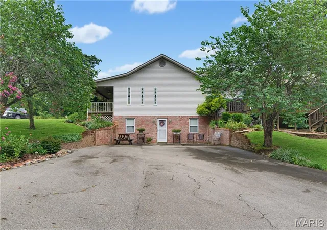 Photo 3 of Single family home for sale at 4806 County Road 534, Poplar Bluff, MO 63901 | MLS# MIS26048440 | Listing updated on 2026-08-16