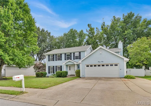 Photo 1 of Single family home for sale at 34 Shadow Crk Dr, Saint Peters, MO 63376 | MLS# MIS26048446 | Listing updated on 2026-09-26