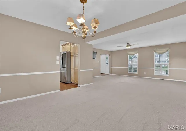 Photo 4 of Single family home for sale at 34 Shadow Crk Dr, Saint Peters, MO 63376 | MLS# MIS26048446 | Listing updated on 2026-09-26