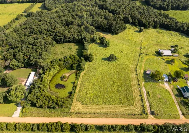 4th image of 22307 County Road 450, Vichy, MO 65580 | MLS# MIS26048447